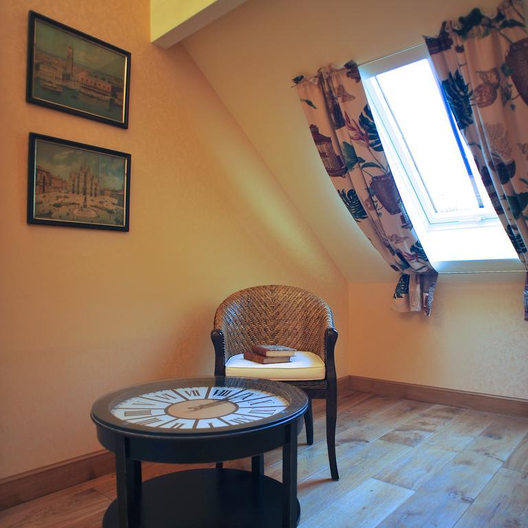 Villa L'Orangerie du Grand Jardin à Condé-sur-Seulles Chambre photo
