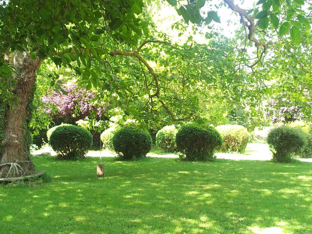 Villa L'Orangerie du Grand Jardin à Condé-sur-Seulles Extérieur photo